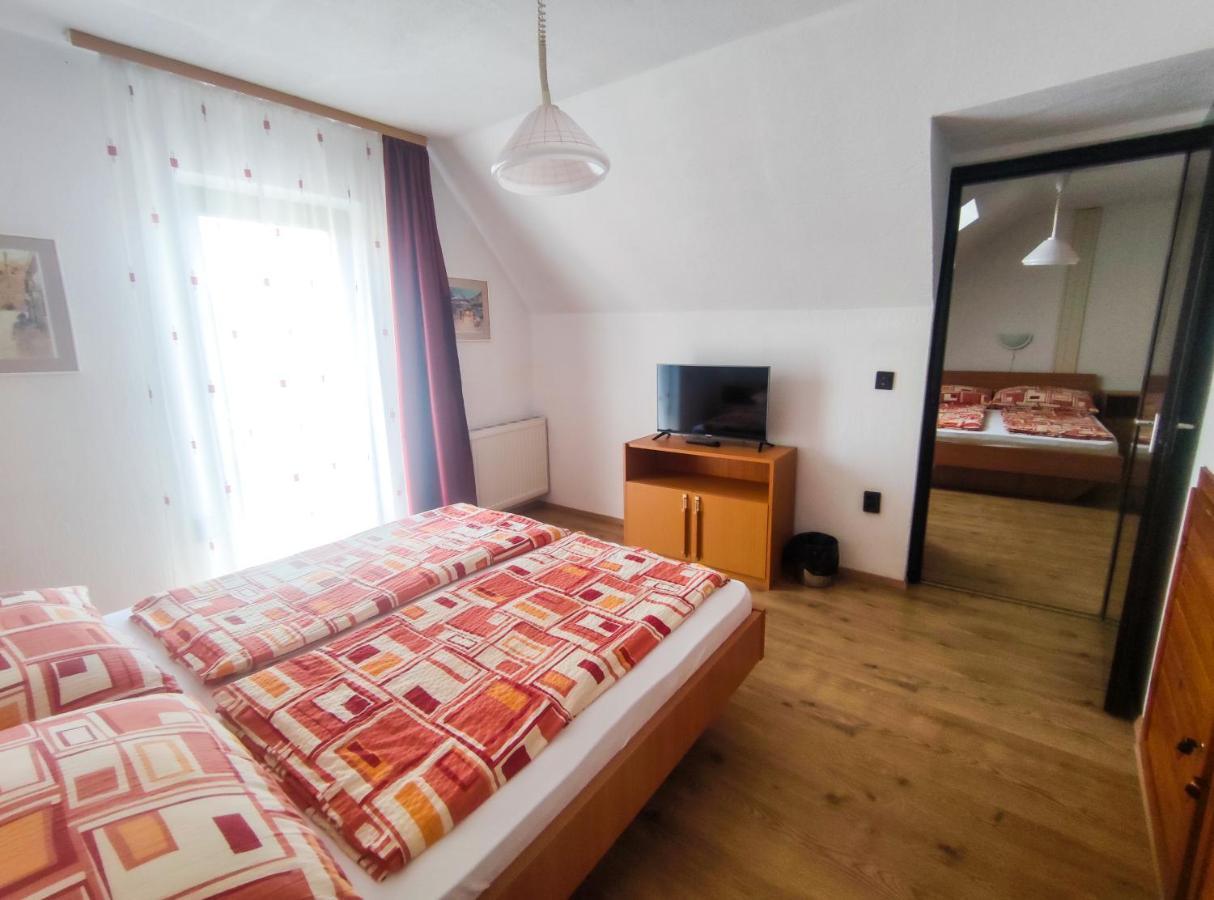 Hotel Viktoria Panzio Zamárdi Exteriér fotografie